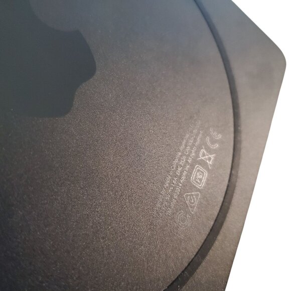 Apple A1379 USB Superdrive External Drive - Picture 5 of 5